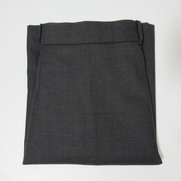L.L. Bean Classic Fit Straight Wool Skirt Size 10 Petite Gray - Picture 12 of 12